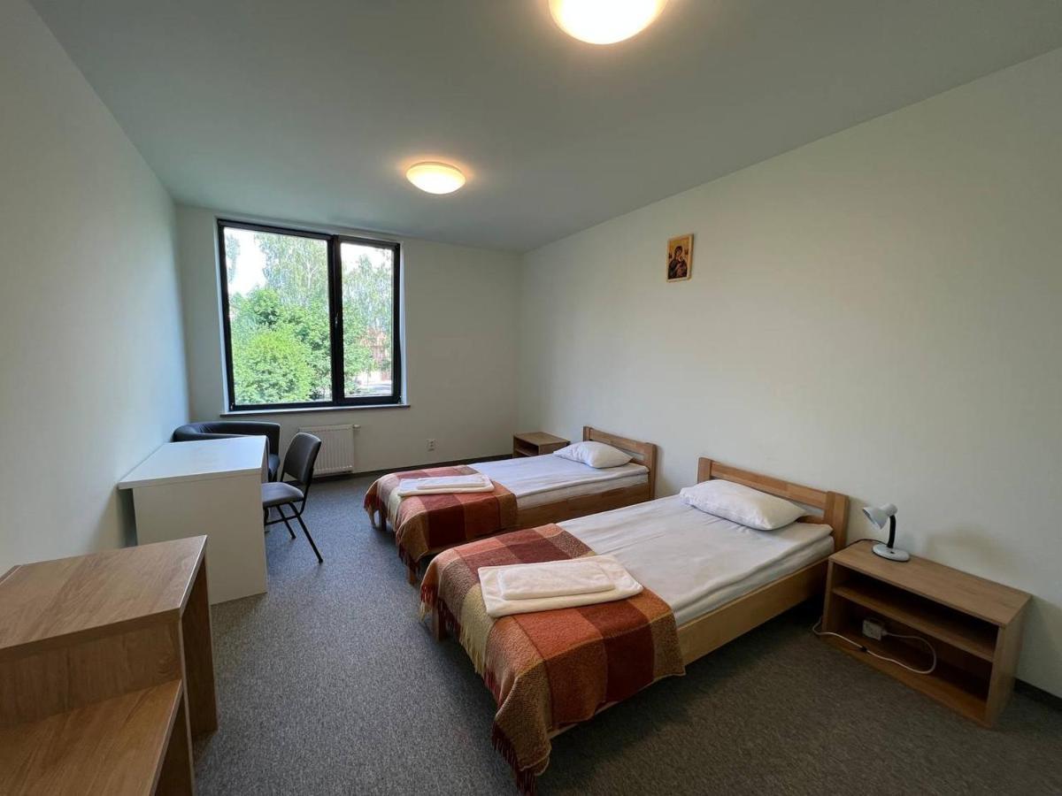 Ucu Inn - Кімнати Для Гостей Lviv Dış mekan fotoğraf
